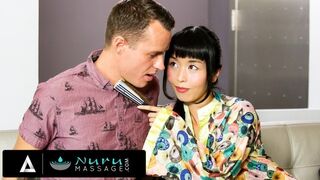 Marica Hase forró masszázsánál megtöri a óriási lőcse ügyfelétől