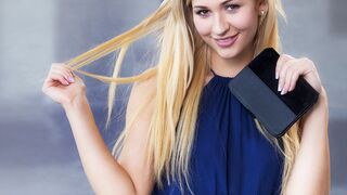 Tracy Lindsay szöszke csábítása forró gyengéd játékban